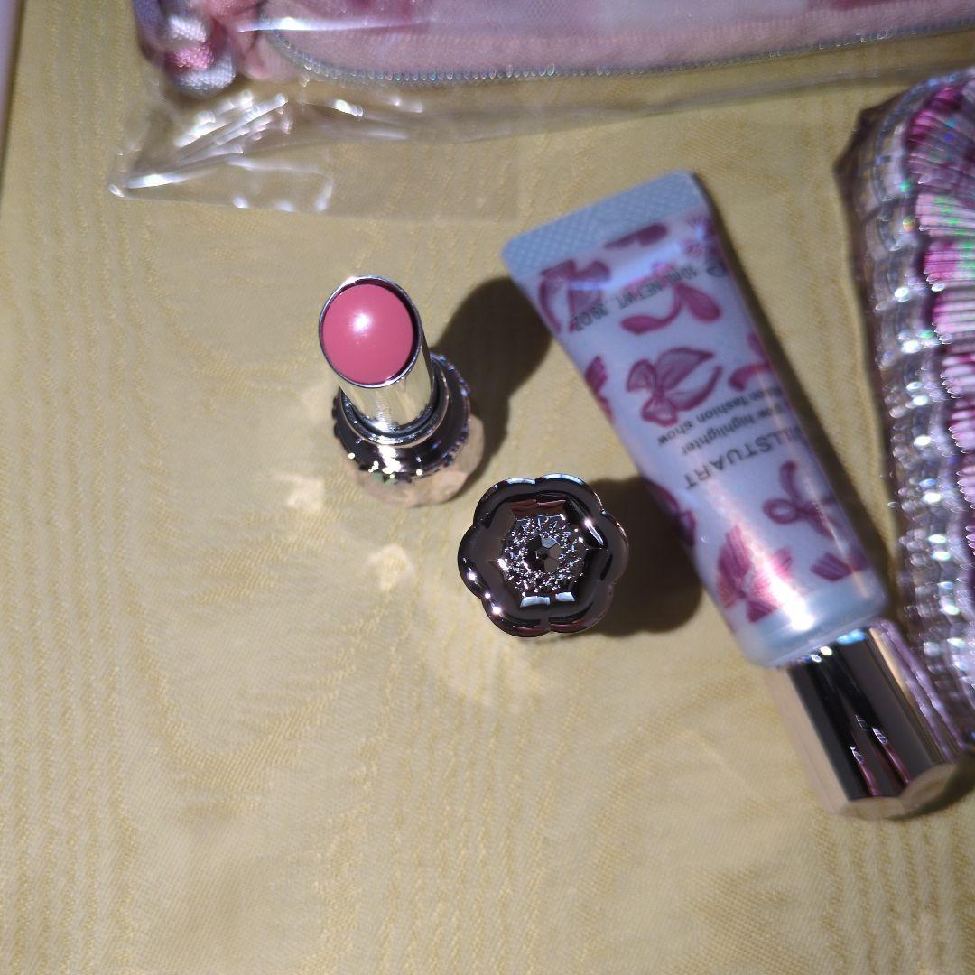 新品未使用 未開封JILL STUART 2025コフレ（ロクシタンサンプル付）