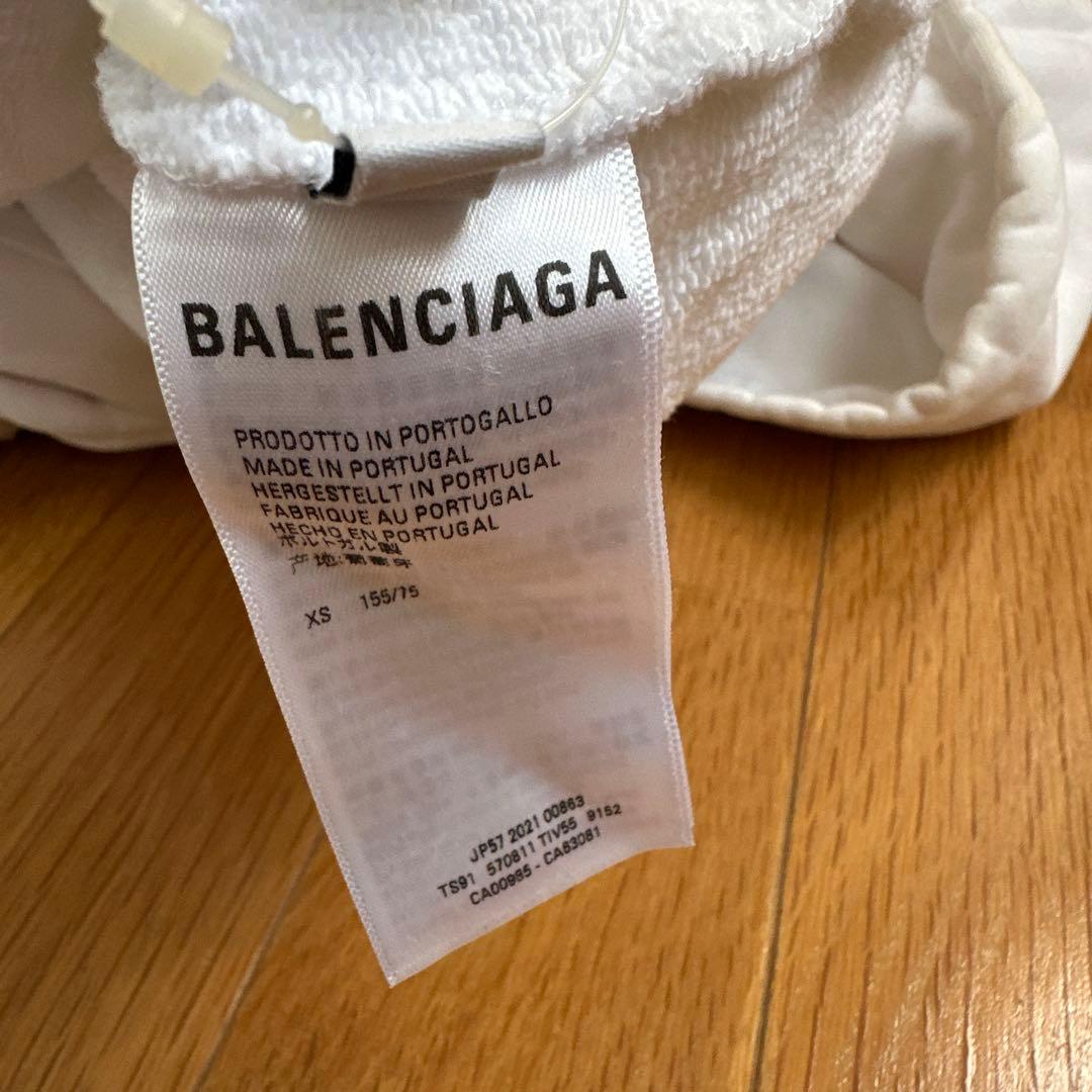 バレンシアガ　ロゴスウェット