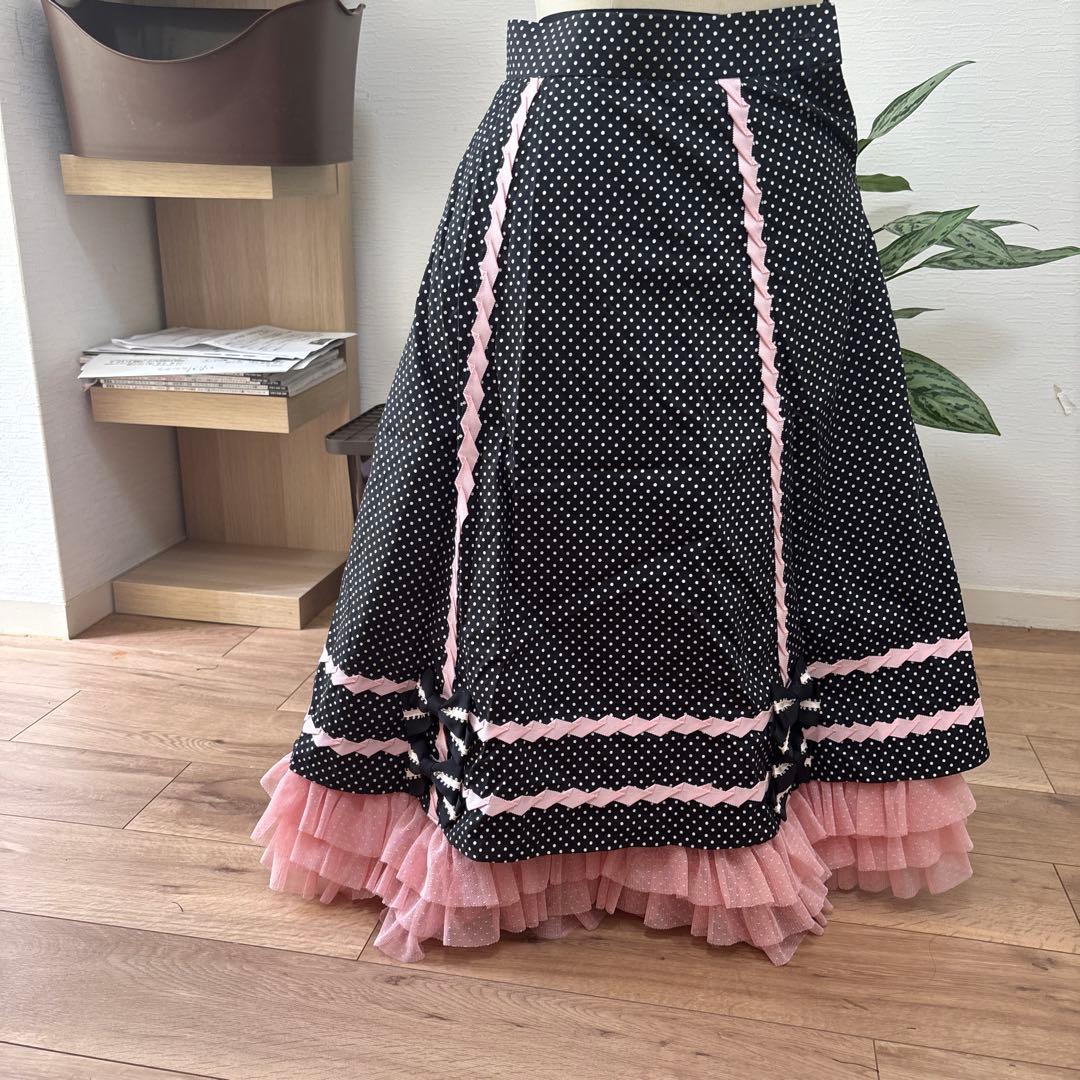 イノセントワールド　フリル水玉スカート