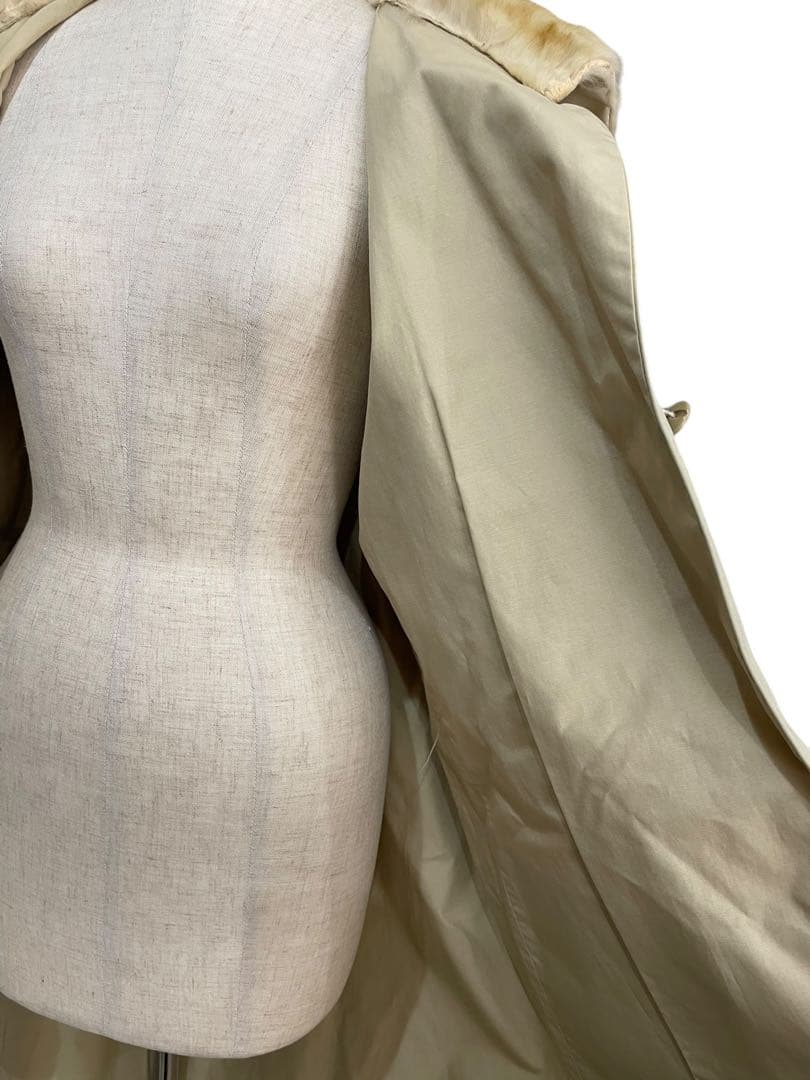 【FENDI】フェンディ　 毛皮　ナイロン　 ステンカラーコート ベージュ　40