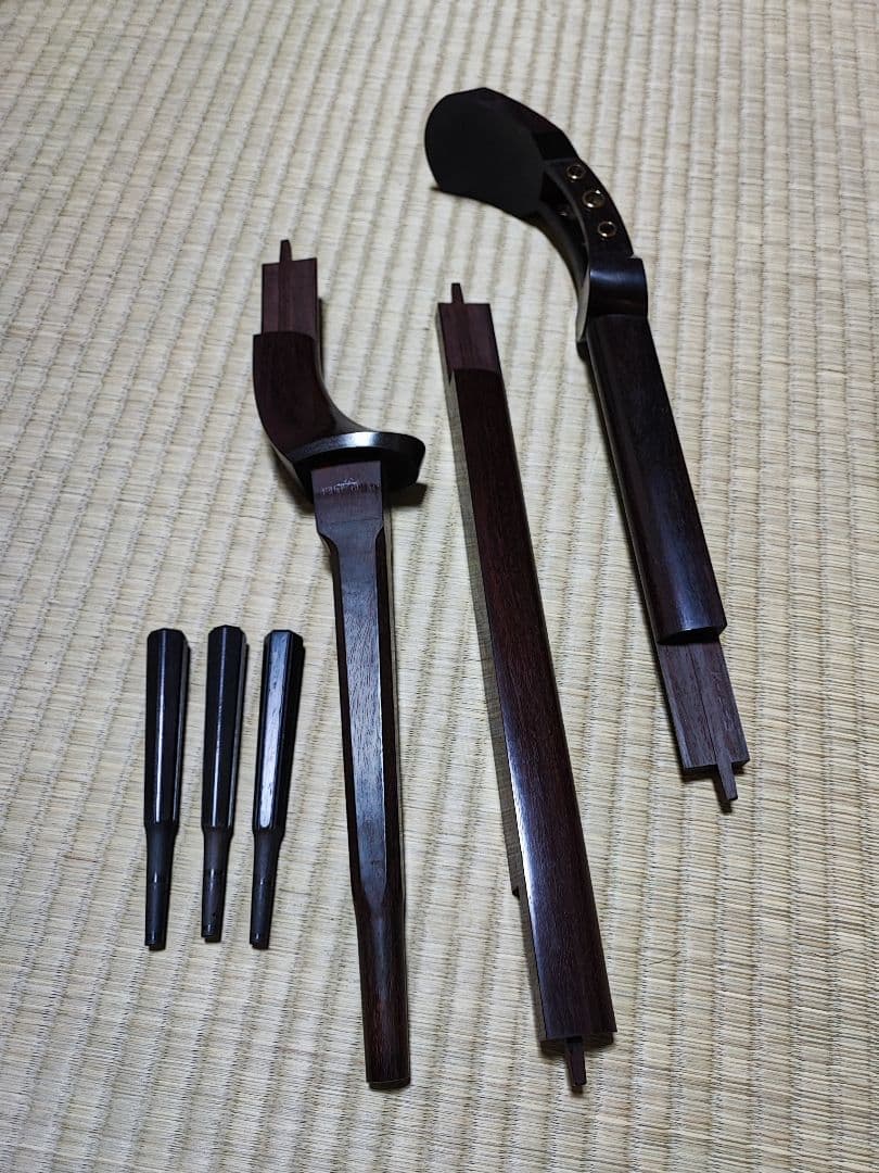 すぐ弾ける三味線セット(バチ、駒、ケースその他付属品付)