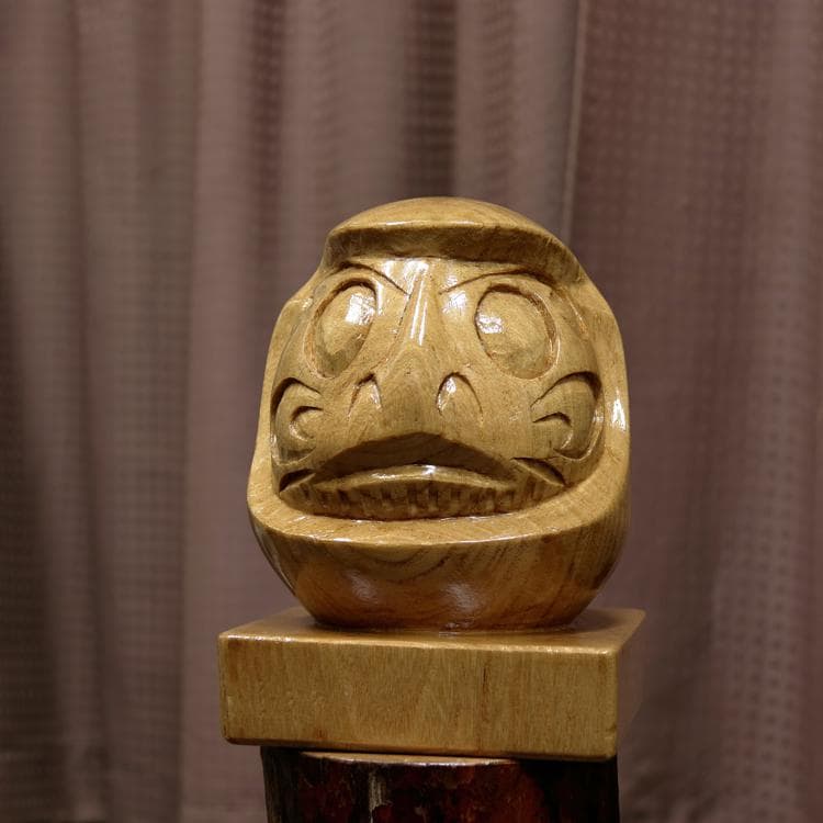 木製置物だるま一刀彫手作りDIY桐材darumaインテリア　手作り　DIY木彫り だるま の木彫りです！ 完成日: 2025年05月14日 #木彫り教室生徒作品