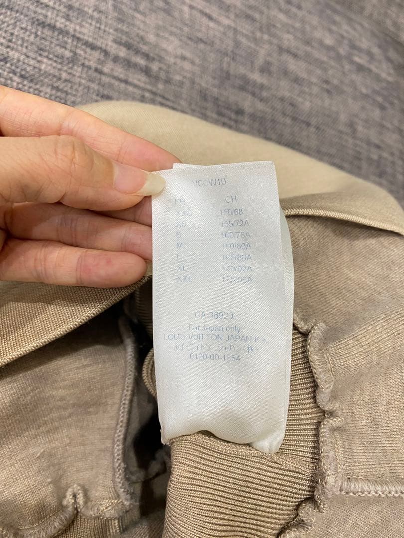 ルイヴィトンのニットワンピース