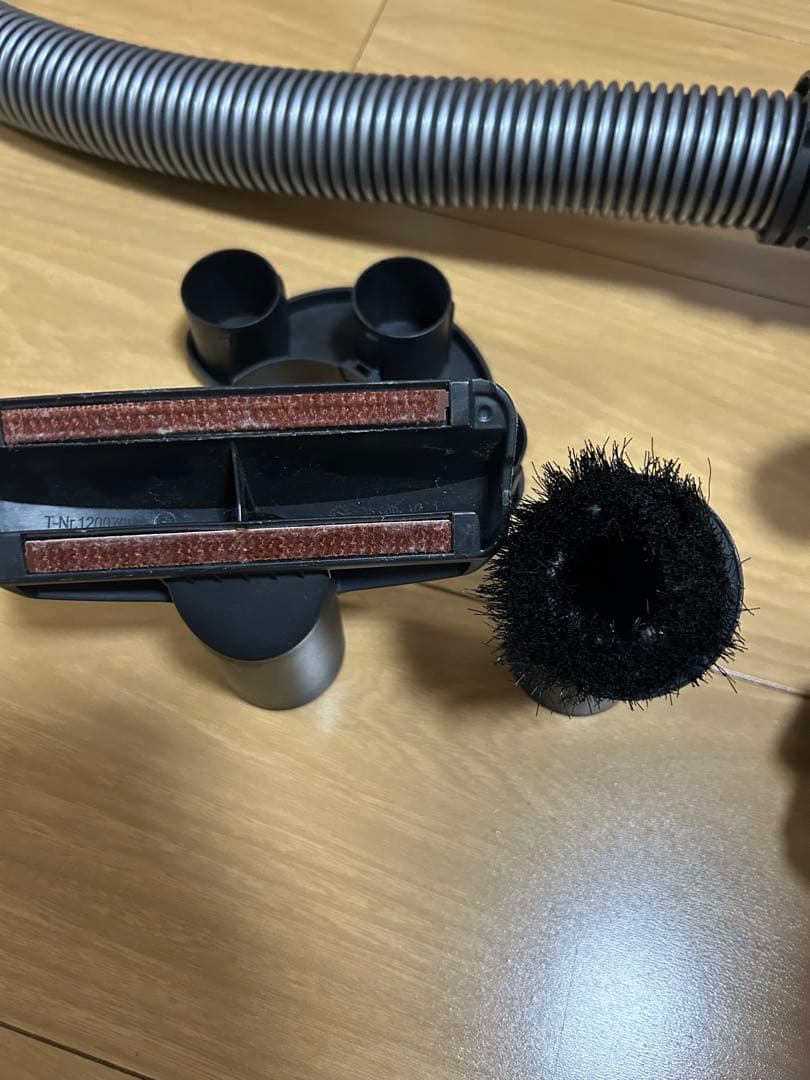 Miele 掃除機 Compact C2 Cat & Dog SDBO4