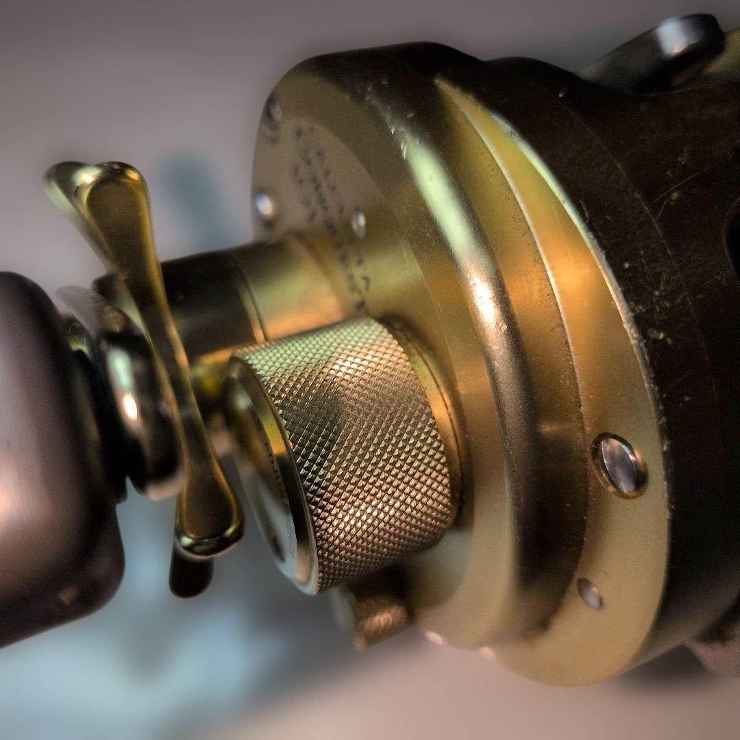 シマノ01カルカッタコンクエスト 101