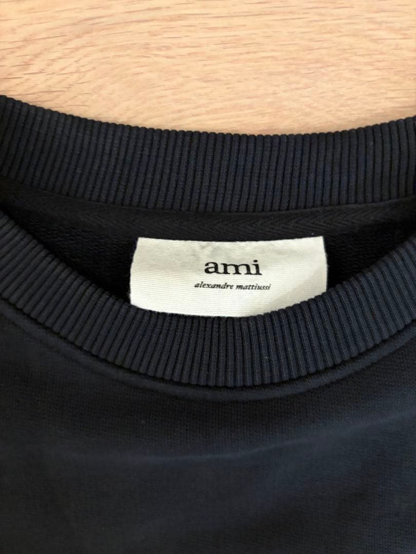 【極美品】AMI Paris アミパリス ハートロゴ スウェット（ブラック・S)