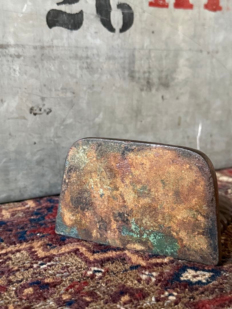 Indian Bookend ／single