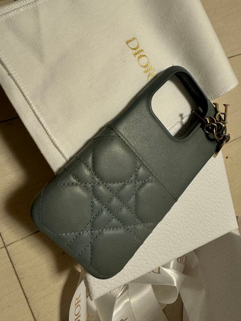 DIOR iPhone15pro 携帯ケース　ブルー