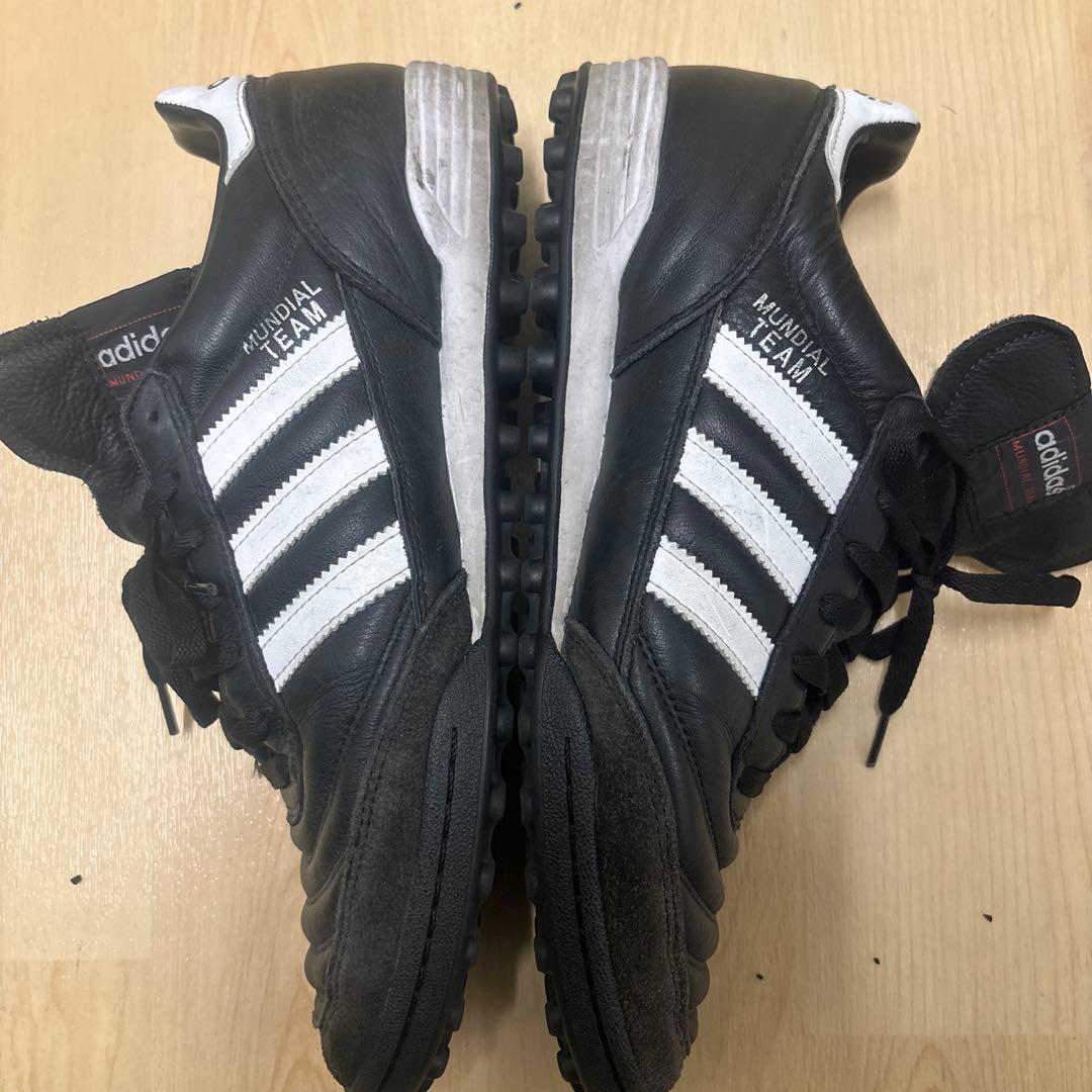 adidas MUNDIAL TEAM サッカーシューズ