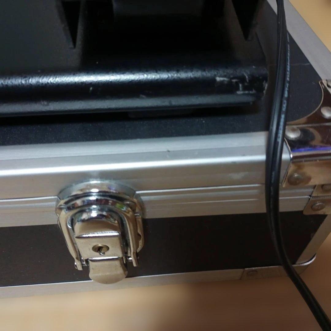 BOSS GT-100 マルチエフェクター 電源コード ハードケース付属