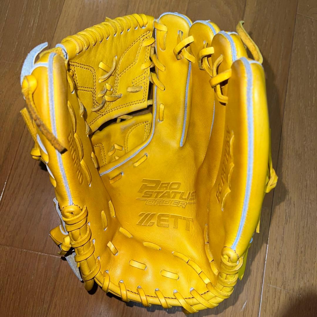 ゼット　一般軟式投手用グラブ