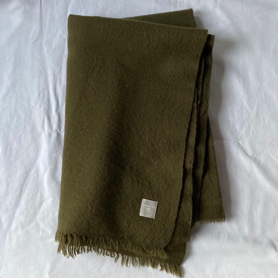 美品 locally muji stole 縮絨ウール カーキ ストール