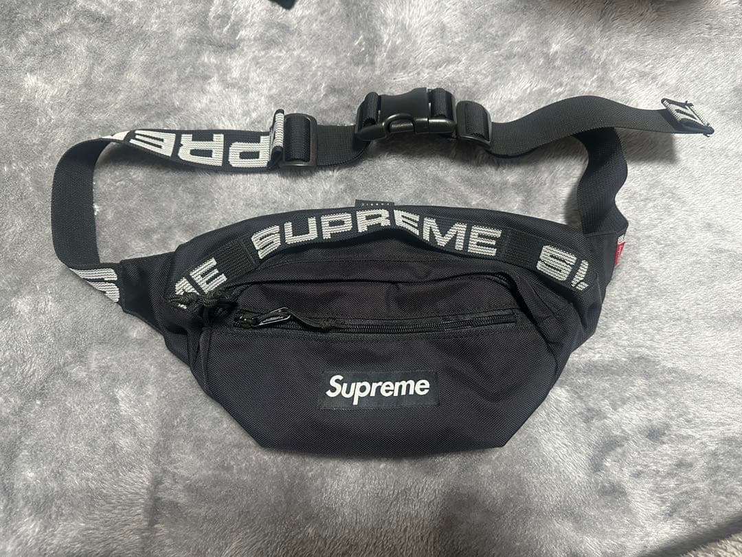 Supreme 2018ss ボディバッグ