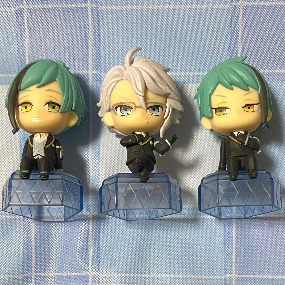 ツイステ すわらせ隊 アズール ジェイド フロイド - メルカリ