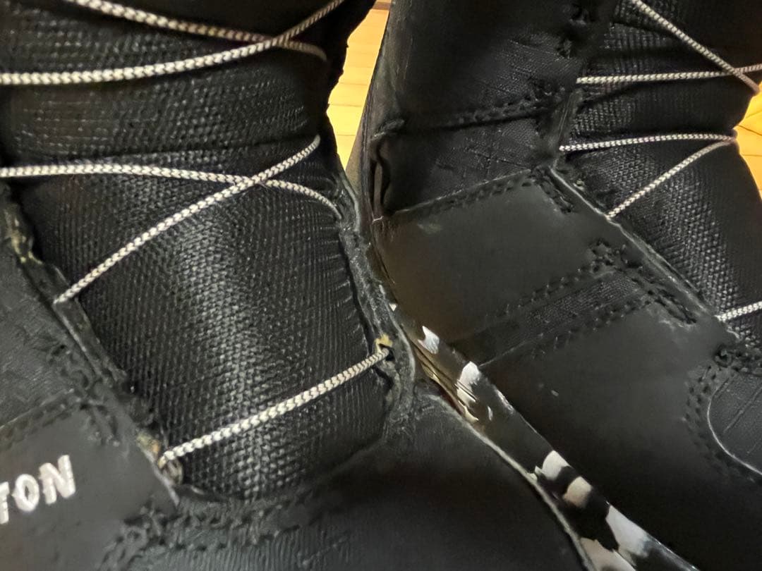 Burton Grom BOA キッズ　スノーボードブーツ バートン