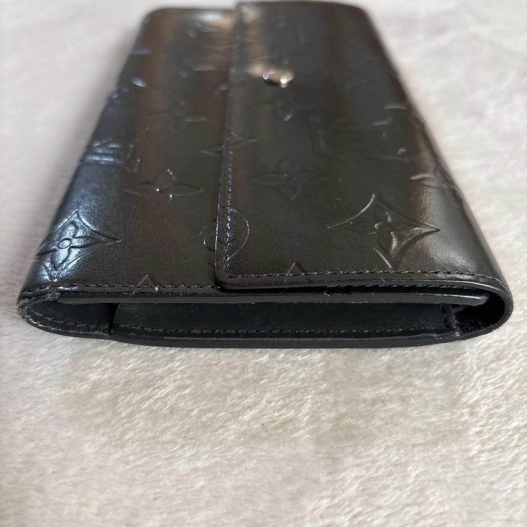 Louis Vuitton ルイヴィトン ヴェルニ サラ 長財布