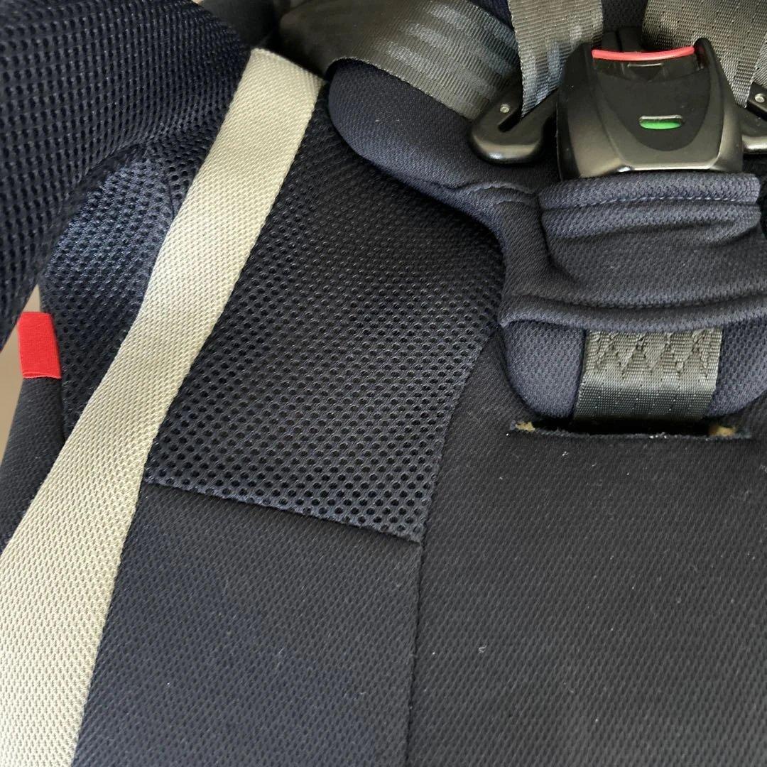 Combiコンビ　ジュニアシート　ジョイトリップ　エッグショック