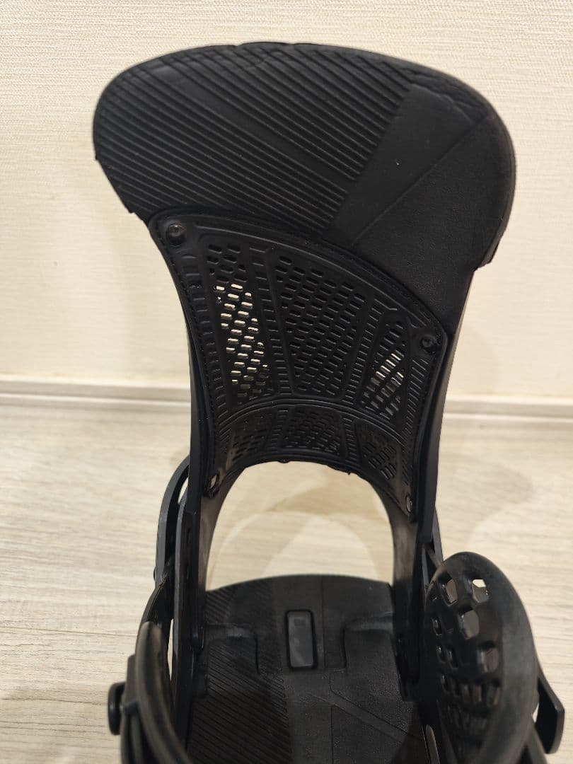 BURTON MALAVITA L ビンディングバインディングバートン