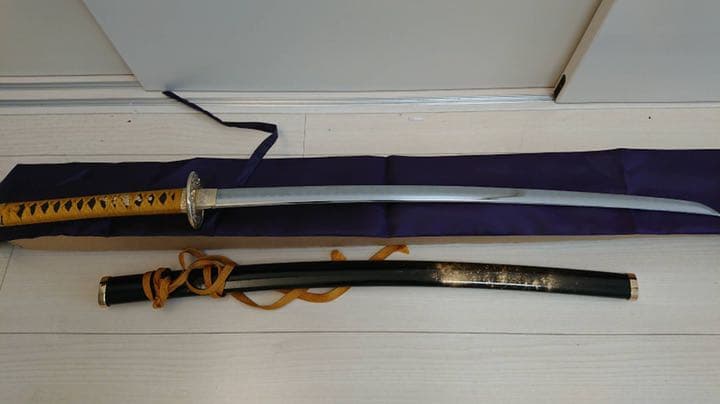 コスプレ武器 模造刀 大、小セット&飾り棚付き ファッション コスプレ