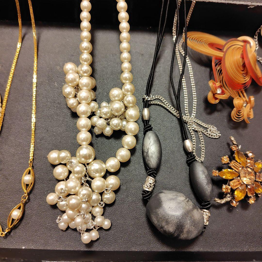 遺品整理・生前整理】53 ネックレス ブローチ 指輪 - メルカリ