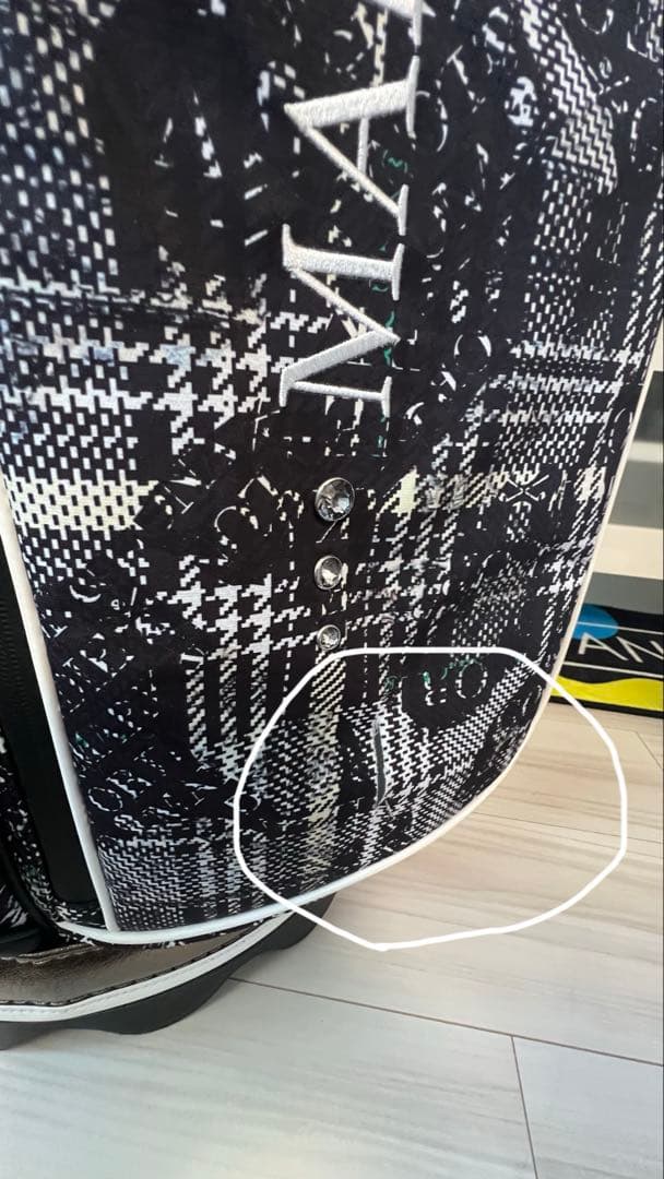 ちょっと訳ありMARK&LONA スカルデザイン ゴルフバッグ