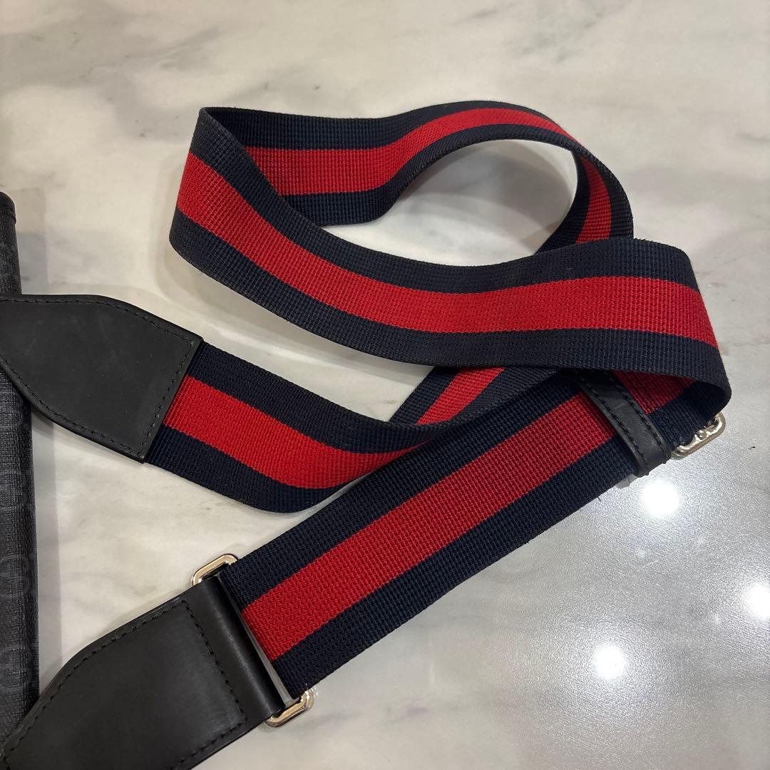 GUCCI GGスプリーム メッセンジャー ショルダーバッグ