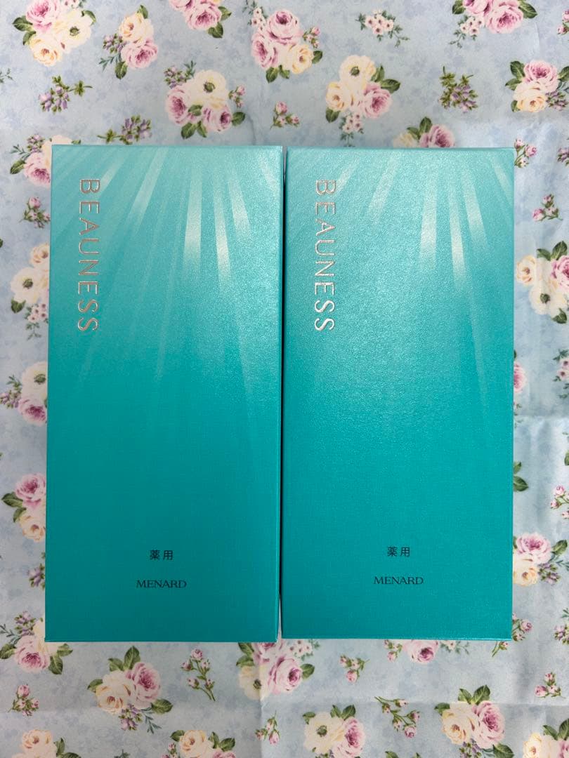 メナード 薬用ビューネミニボトル付き2本セット - メルカリ