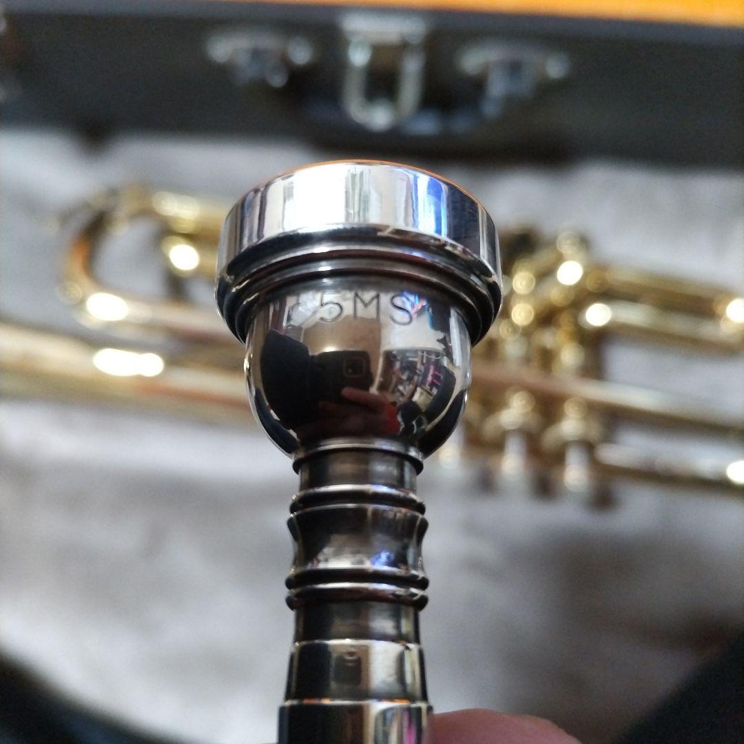 ヤマハ　トランペット　YTR-233