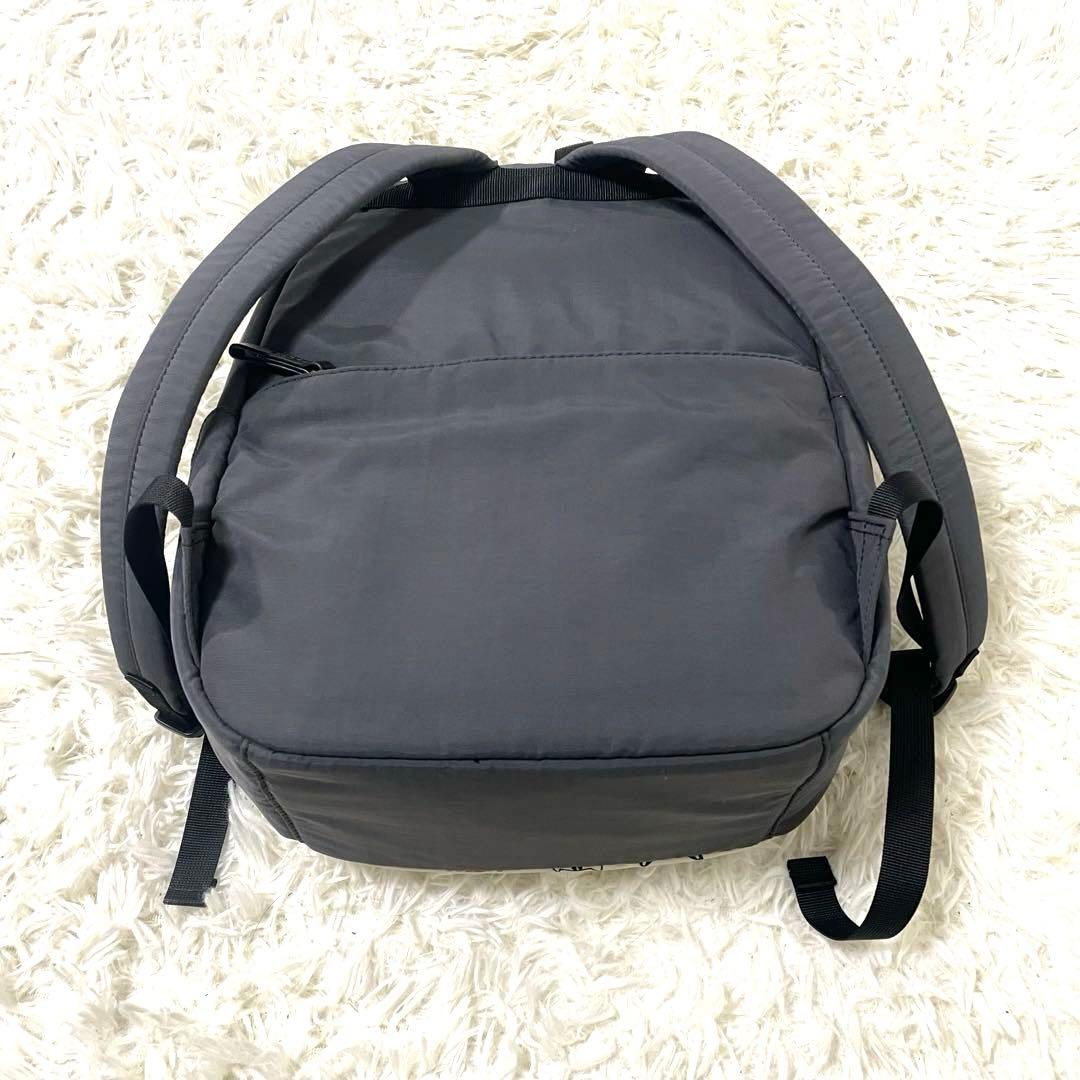 新品未使用　マンハッタナーズ リュックサック 猫柄 超軽量　現行品