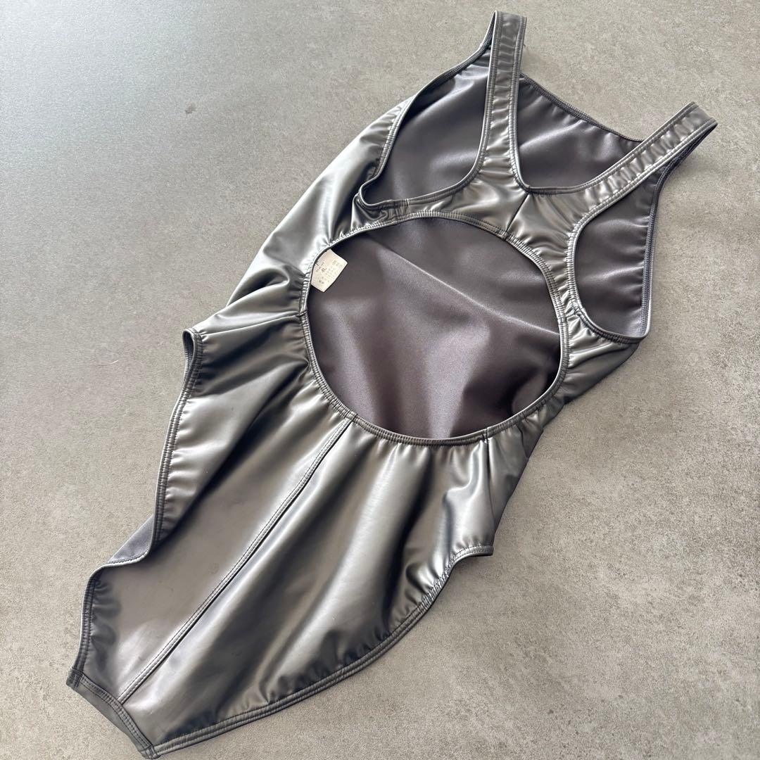 旧ロゴ リアライズ realise マットブラック ラバー系　競泳水着 水球