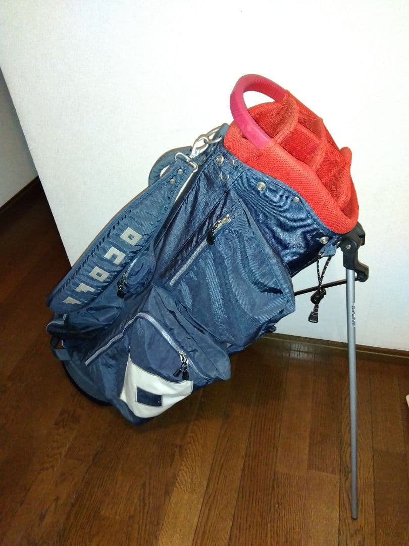 ONOFF　スタンド式キャディーバッグ