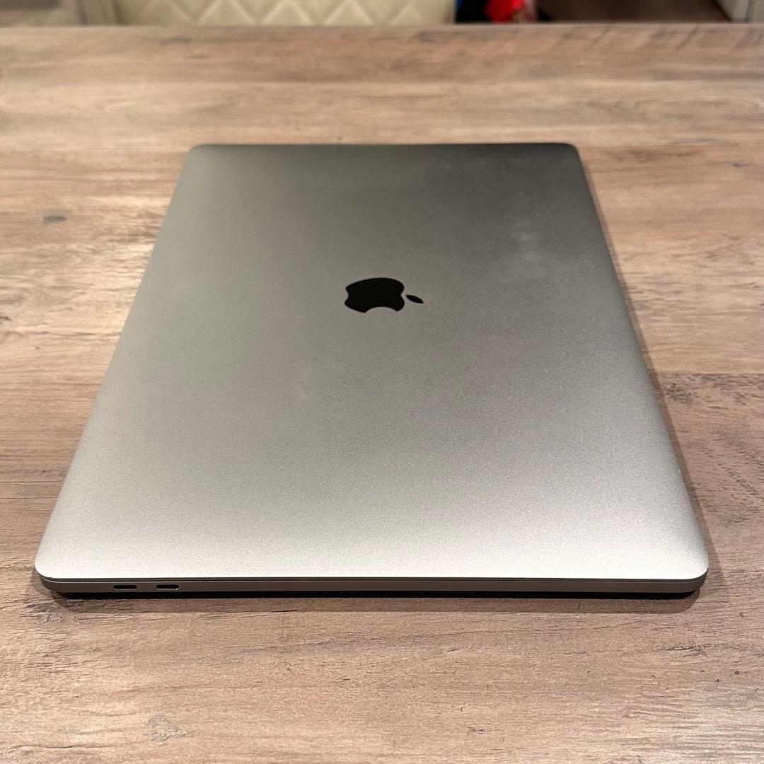 訳有 MacBook Pro 15\" 2017 i7 16GB 512GB US