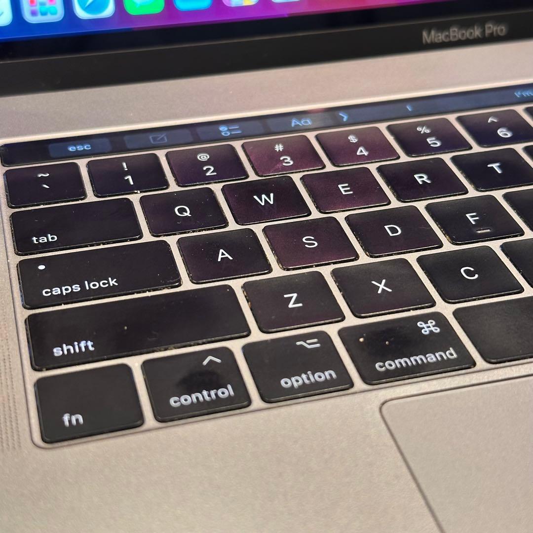 訳有 MacBook Pro 15\" 2017 i7 16GB 512GB US