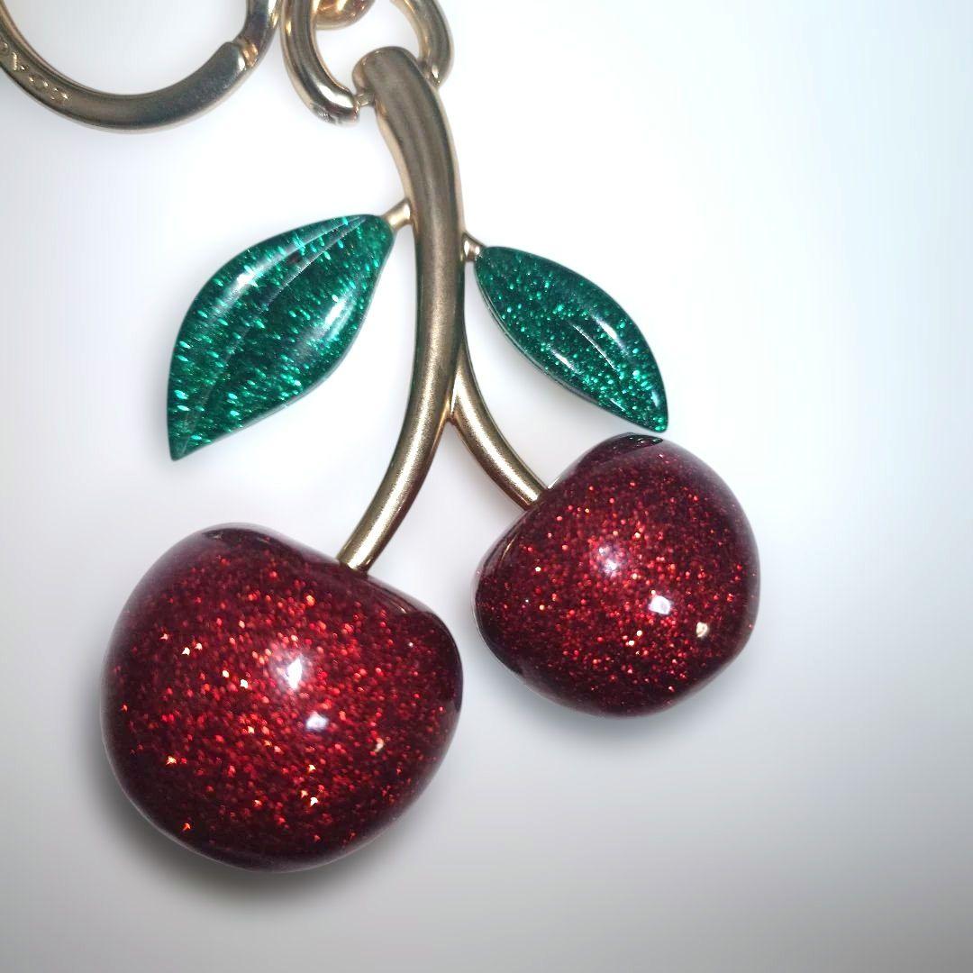 coach コーチ さくらんぼ キーホルダー チャーム チェリー - メルカリ