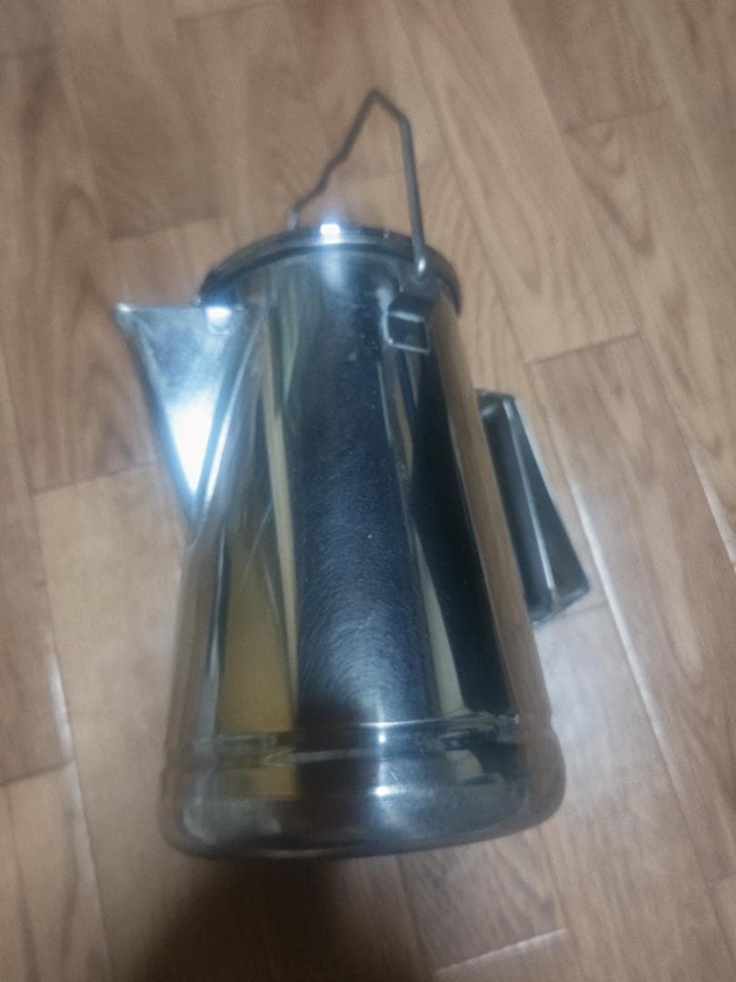 ユニフレーム キャンプケトル中古美品 磨きスレキズ程度です。使用僅か