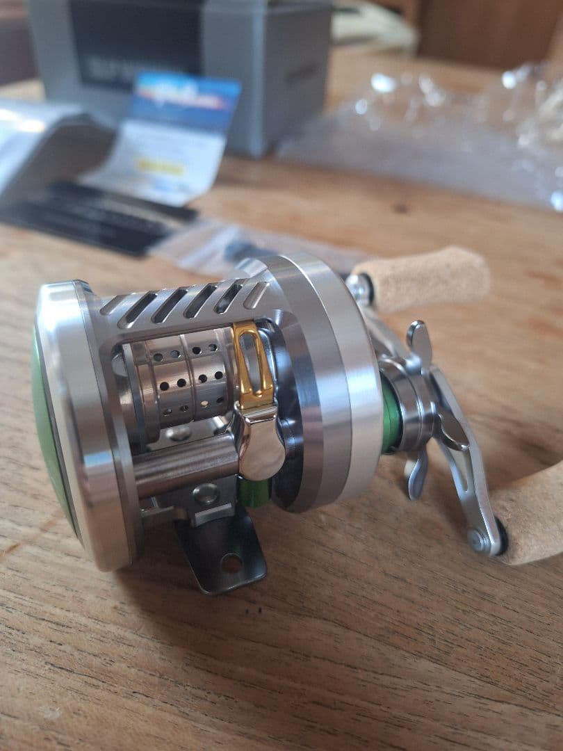 ミリオネア AIR STREAM CUSTOM-7.2L-SLPW 左ハンドル