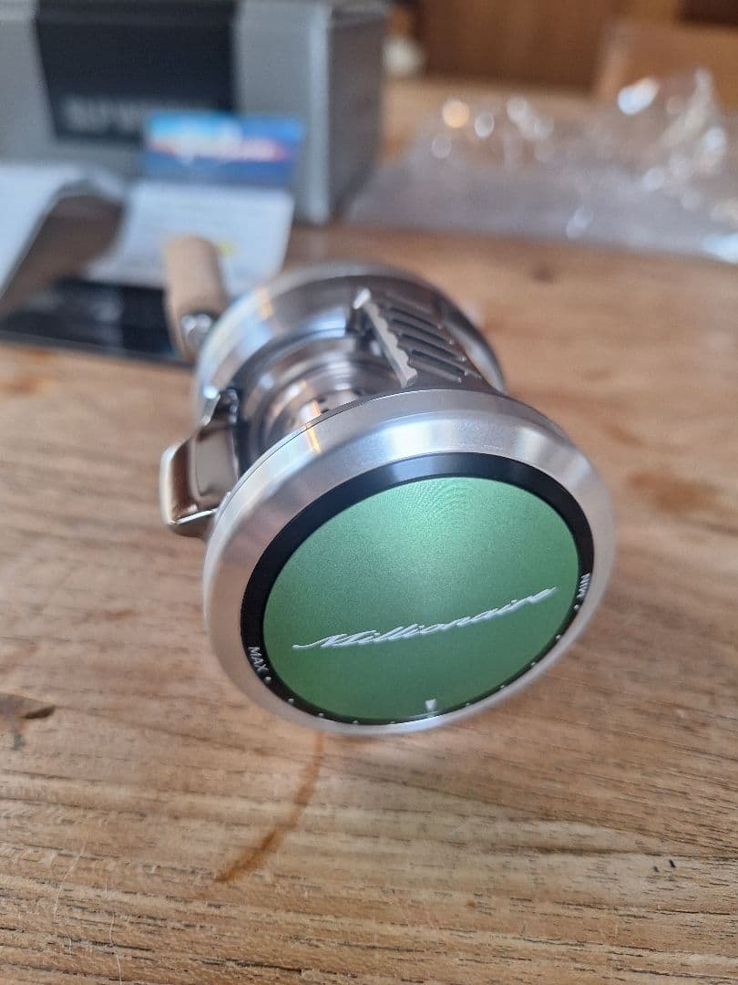 ミリオネア AIR STREAM CUSTOM-7.2L-SLPW 左ハンドル