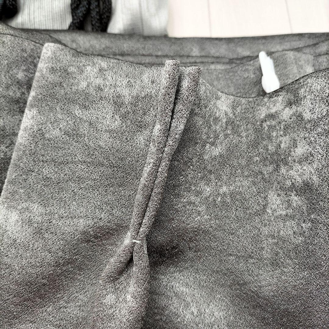 レース&カーテン◇2枚1組◇W89×H215◇フジエテ◇D-2504KA3 - メルカリ