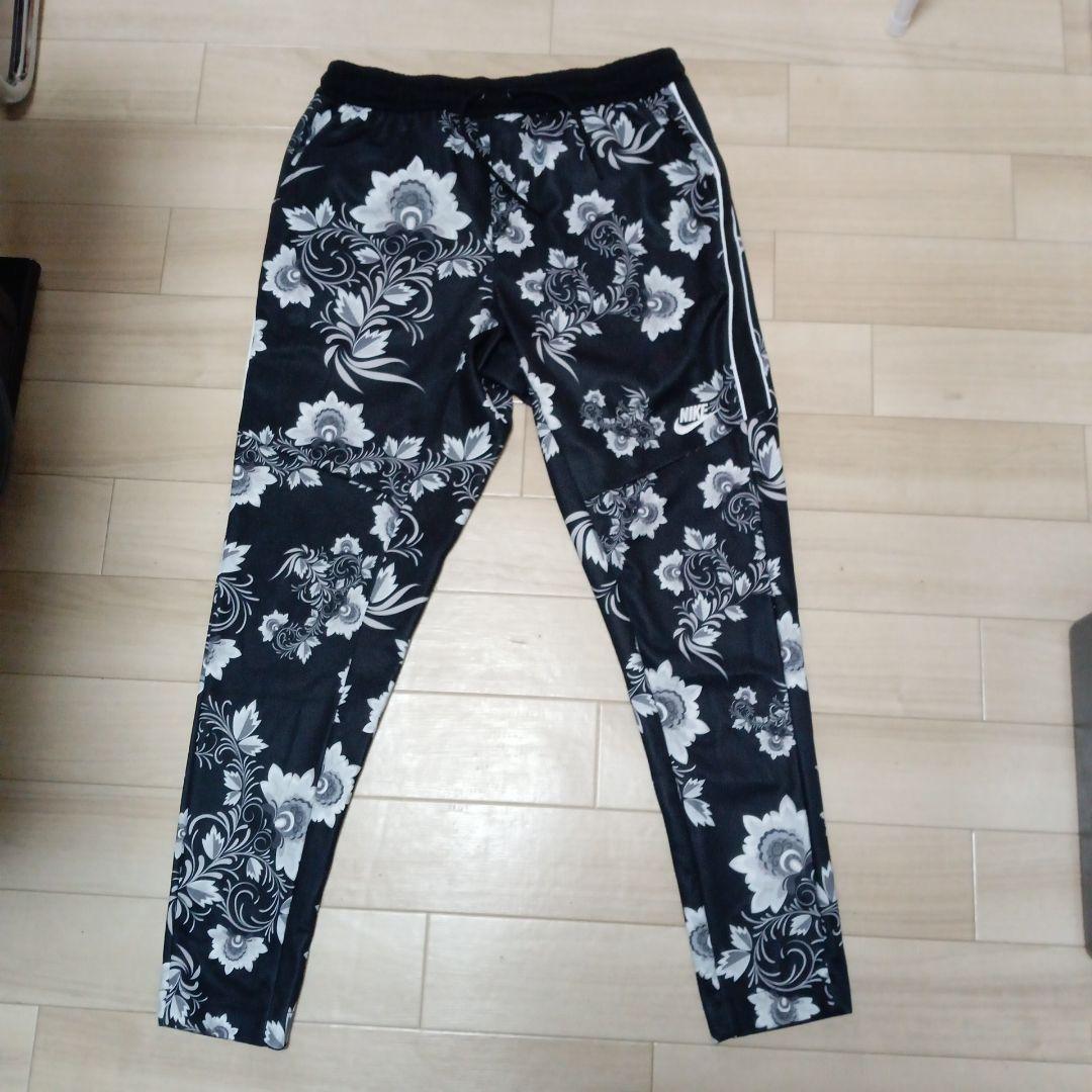 Nike ナイキ　ボタニカル　セットアップ