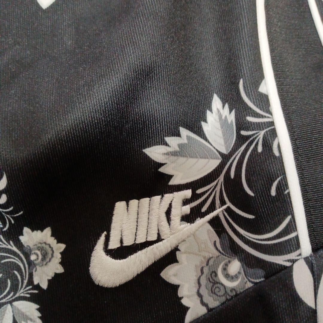 Nike ナイキ　ボタニカル　セットアップ