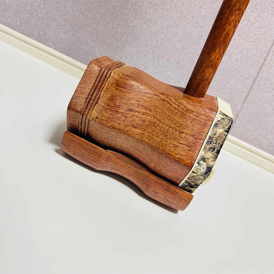 【高級品】十三堂楽器 紅木二胡 本革 ヘビ皮 中国 民族楽器 紅木