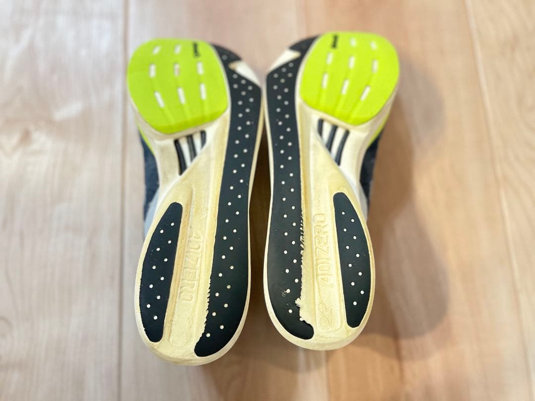 【当日または翌日発送】 アディダス タクミセン10 28.0cm