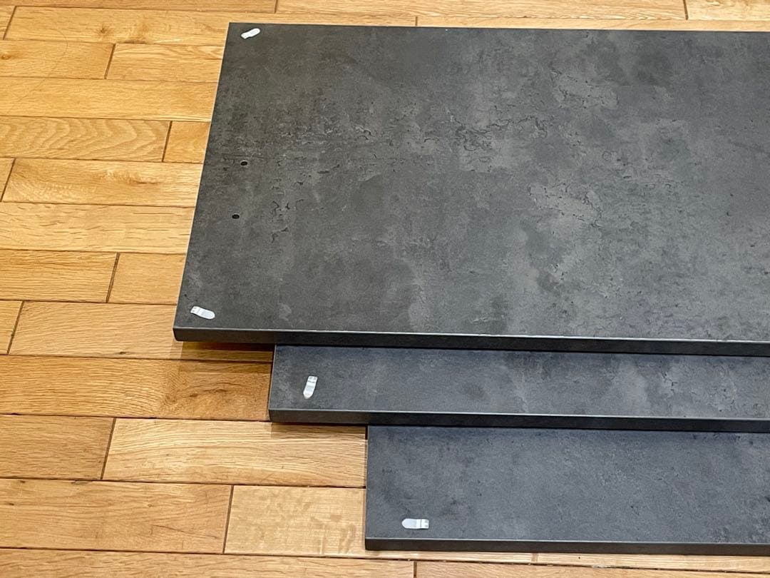 IKEA カルヴィーケン ダークグレー コンクリート調の扉3枚 - メルカリ