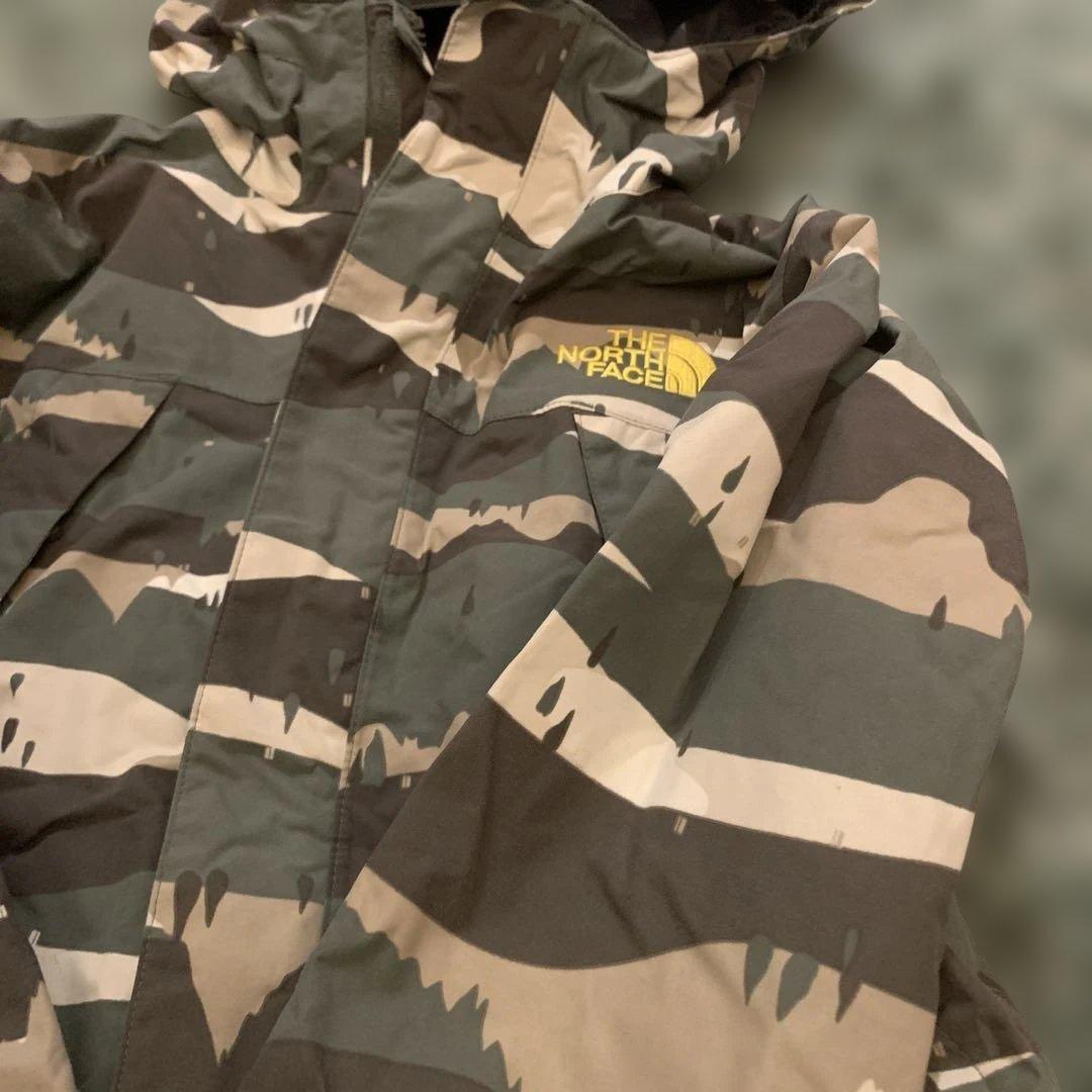ノースフェイス スノージャケット カモフラ 迷彩 120サイズ ウィンター