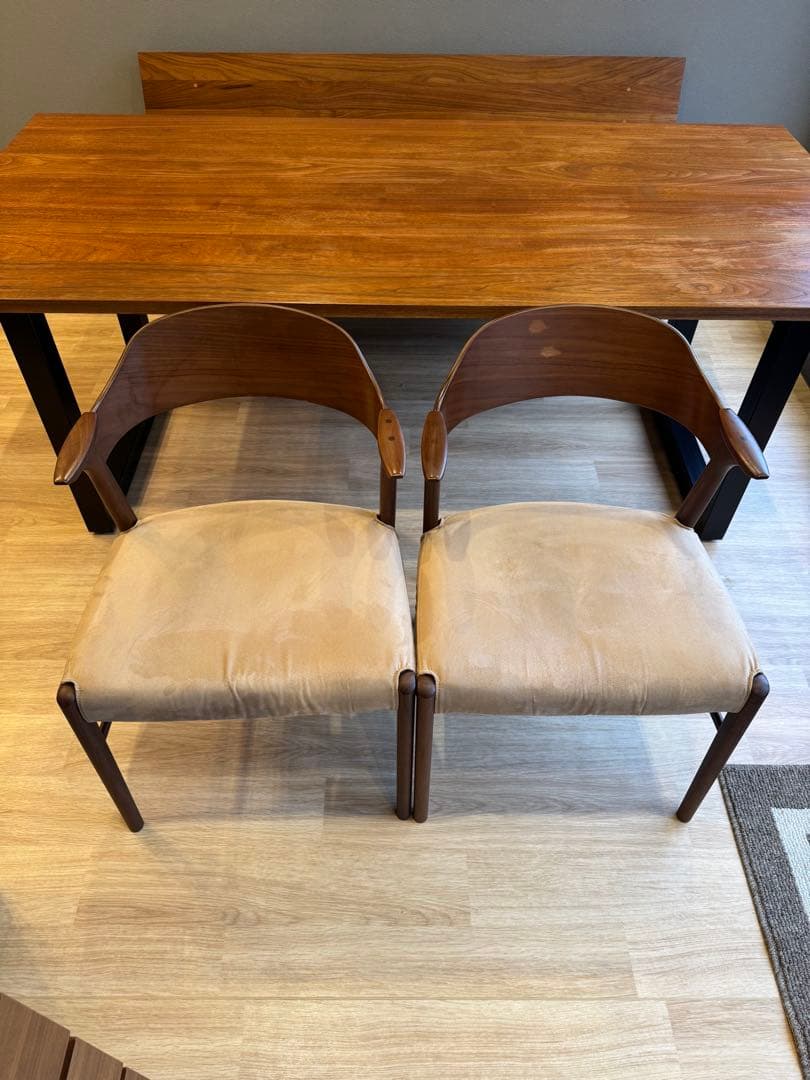 【フル】ダイニングチェア② カバー付き、ウォールナット