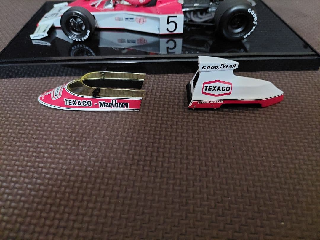 PMA 1/18 ＃５ マクラーレン M23 E.フィツバルディ　マルボロ仕様