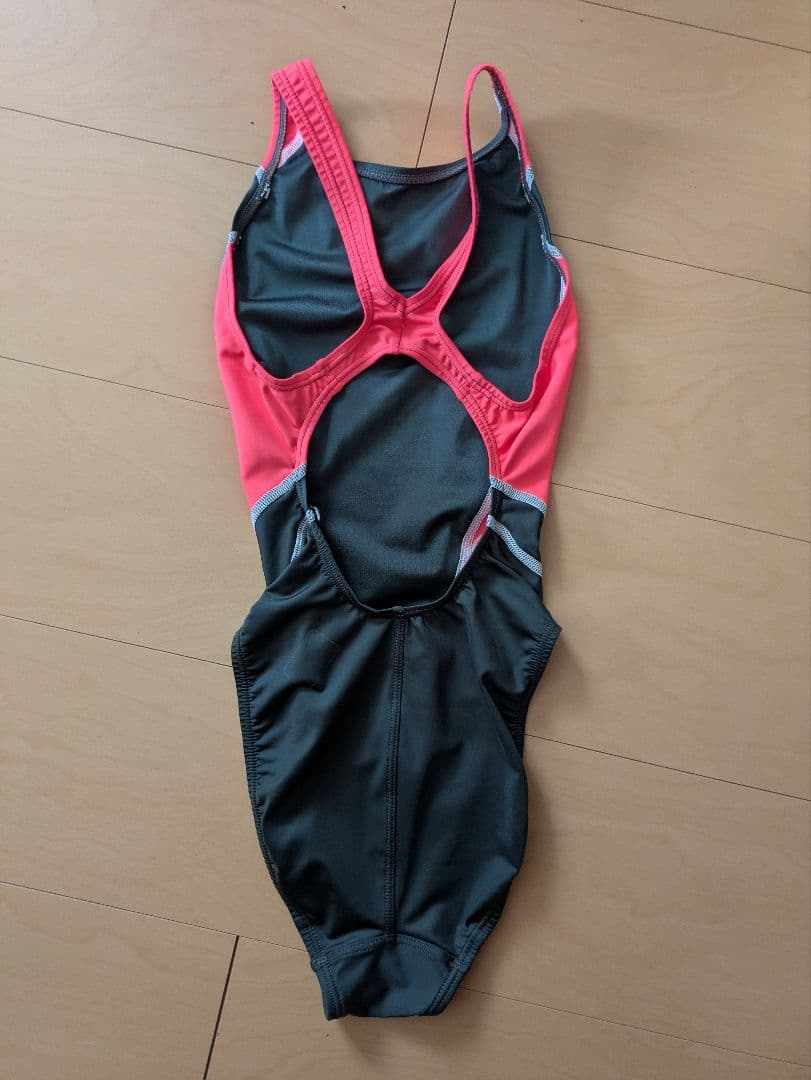 だ*よ様 arena　競泳水着　黒ピンク　M