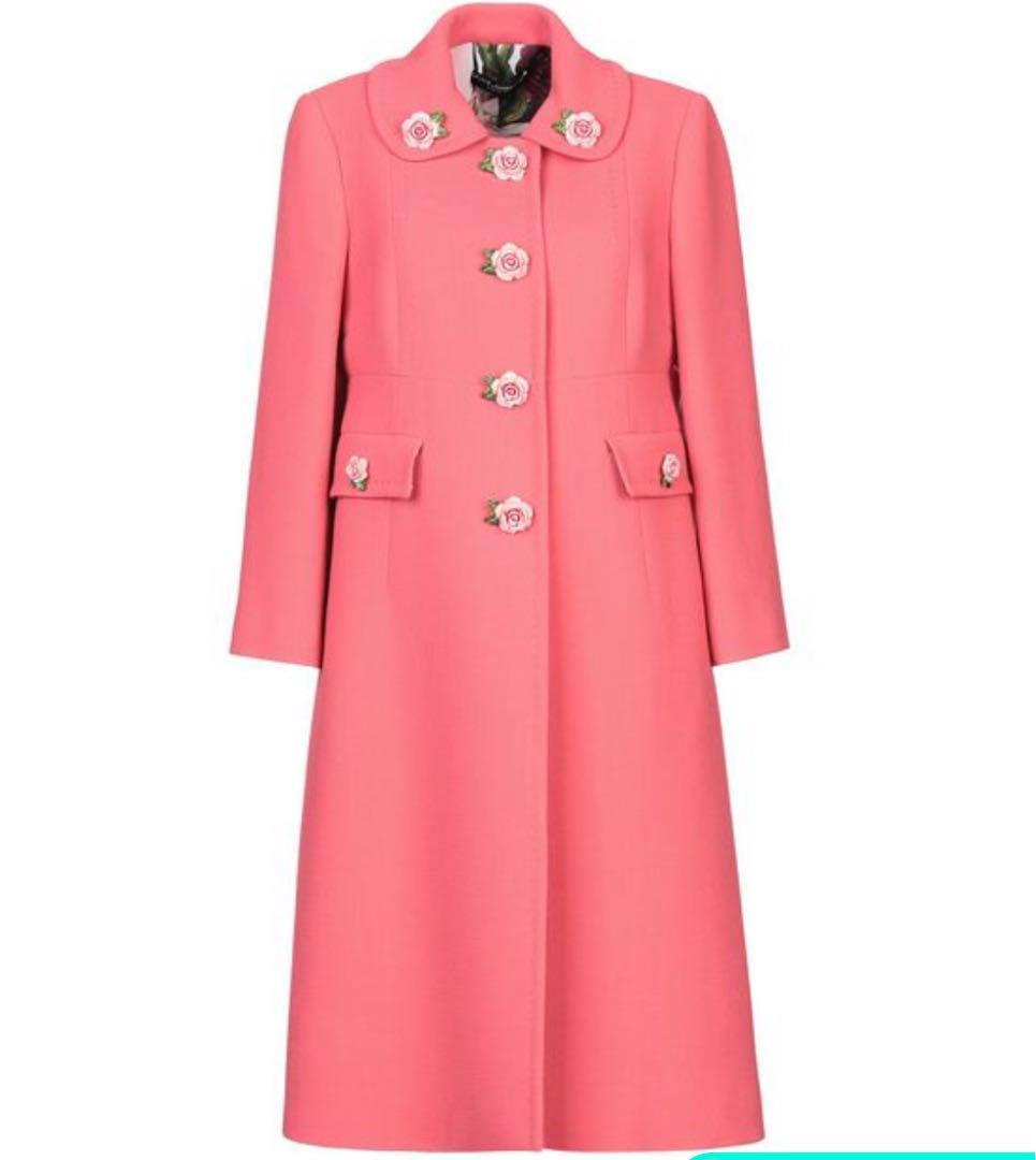 希少 ドルチェ&ガッパーナ ピンク コート ローズボタン