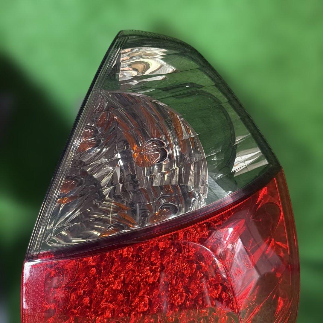 ホンダ フィット GD1 GD2 GD3 GD4 テールランプ 左右セット