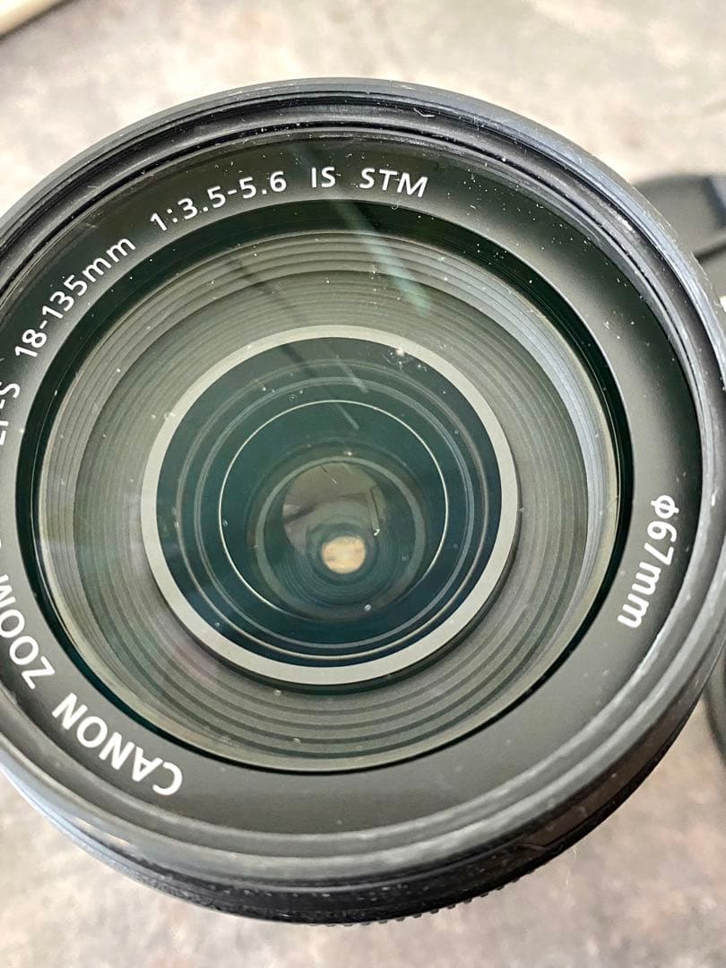 標準ズームレンズ EF-S18-135mm canon キャノン